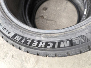 Anvelope 275/45 Fata 305/40 R20 Spate Michelin Alpin 5 SUV foto 8