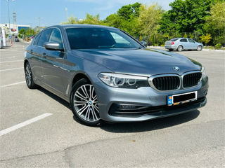 BMW 5 Series foto 1