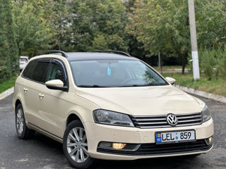 Volkswagen Passat foto 1