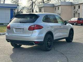 Porsche Cayenne foto 6