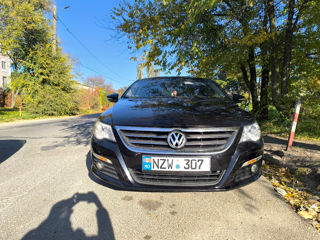 Volkswagen Passat CC foto 2