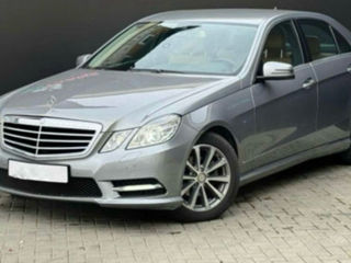 Mercedes E-Class foto 5