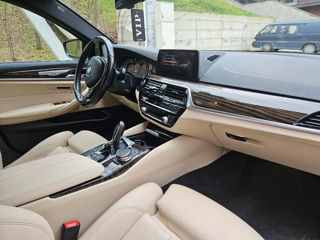 BMW 5 Series foto 6