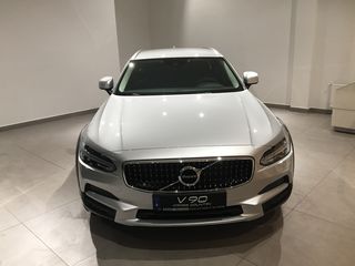 Volvo V90 foto 1