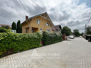 Casă în 2 niveluri! Dumbrava, str. Florilor, 220m2 + 6 ari! foto 9