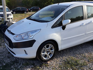 Ford B-Max фото 9