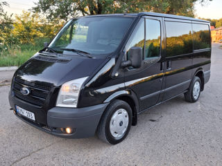 Ford Transit foto 1