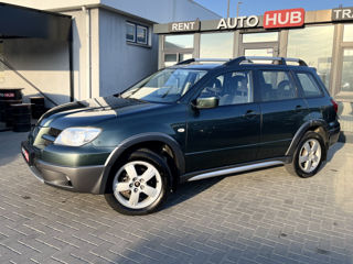 Mitsubishi Outlander foto 2