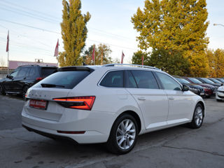 Skoda Superb foto 5