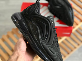 Nike Air Max 720 Full Black foto 2