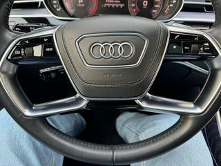 Audi A8 foto 17