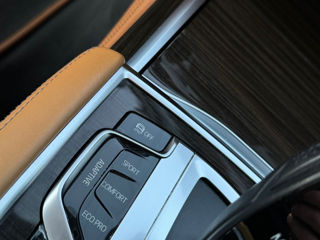 BMW 7 Series foto 13