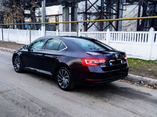 Skoda Superb foto 6