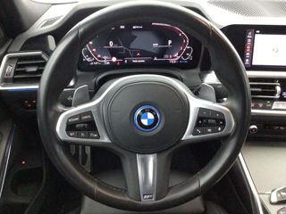 BMW 3 Series foto 6