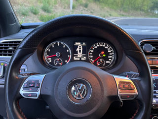 Volkswagen Polo foto 9