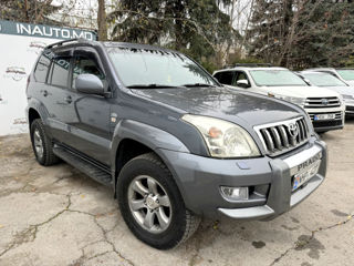 Toyota Land Cruiser Prado foto 3