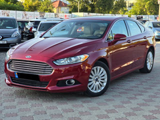 Ford Fusion foto 1