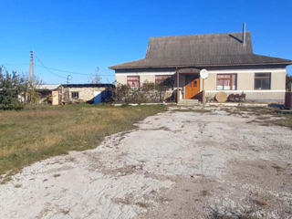 Se vinde spațiu industrial + teren agricil or. Sângerei,sat.Dobrogea Veche, Moldova