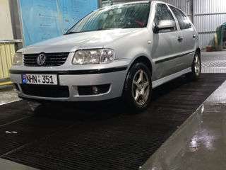 Volkswagen Polo foto 2