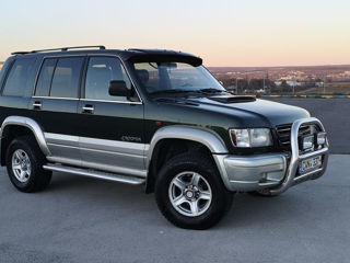 Isuzu Trooper foto 0