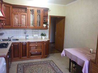 Apartament cu 3 camere, 84 m², Centru, Chișinău foto 5