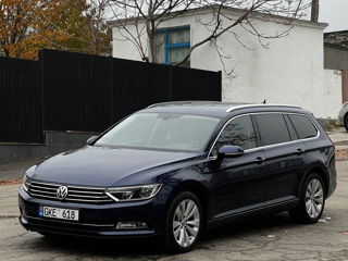 Volkswagen Passat foto 3