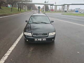 Audi A4 foto 2