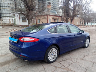 Ford Fusion foto 4