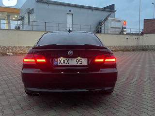 BMW 3 Series Coupe foto 5