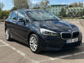 BMW 2 Series Active Tourer foto 2