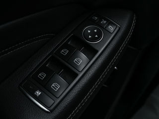 Mercedes M-Class фото 16