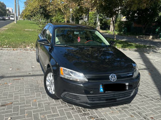 Volkswagen Jetta foto 4