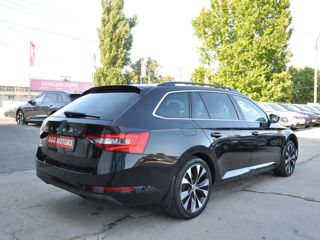 Skoda Superb foto 5