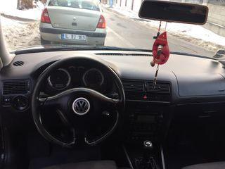 Volkswagen Golf foto 4