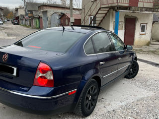 Volkswagen Passat foto 1