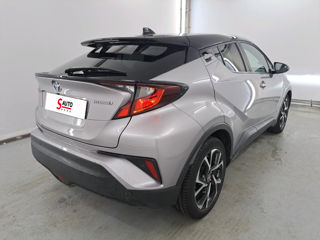 Toyota C-HR foto 3