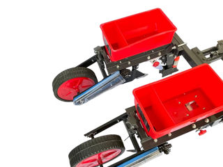 Semanatoare Cu Precizie 2 Randuri Pentru Motocultor Demetra Dr2 фото 1