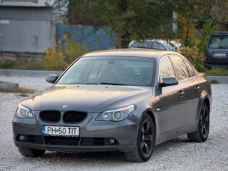 BMW 5 Series foto 2