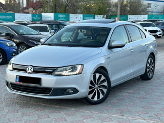 Volkswagen Jetta foto 1