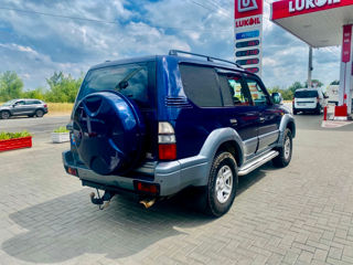 Toyota Land Cruiser foto 5