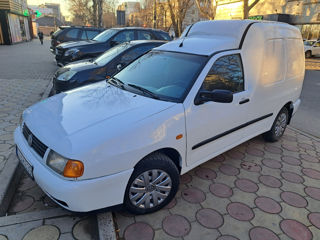 Volkswagen Caddy foto 2