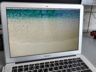 MacBook Air 13 2011 (i5, 4 Gb, HDD120 Gb) foto 6