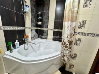 Apartament cu 2 camere, 60 m², Buiucani, Chișinău foto 8