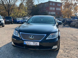 Lexus LS Series foto 3