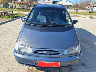 Ford Galaxy foto 7