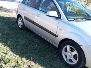 KIA Rio foto 6