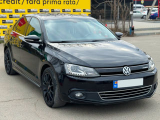 Volkswagen Jetta foto 2