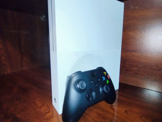 Se vinde xbox one s 1000gb foto 4