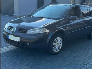 Renault Megane foto 2