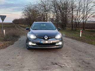 Renault Megane foto 2